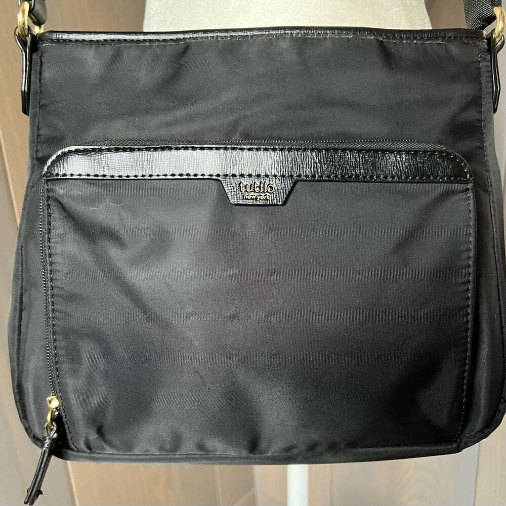 TUTILO NY Nylon Crossbody - Picture 4 of 16